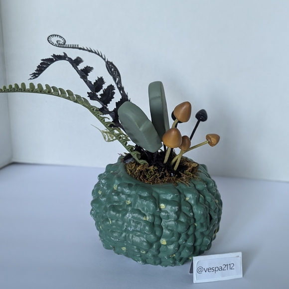 Target Halloween Hyde & Eek Planter Midnight Forest Pumpkin Faux Ferns Mushroom - Picture 3 of 8